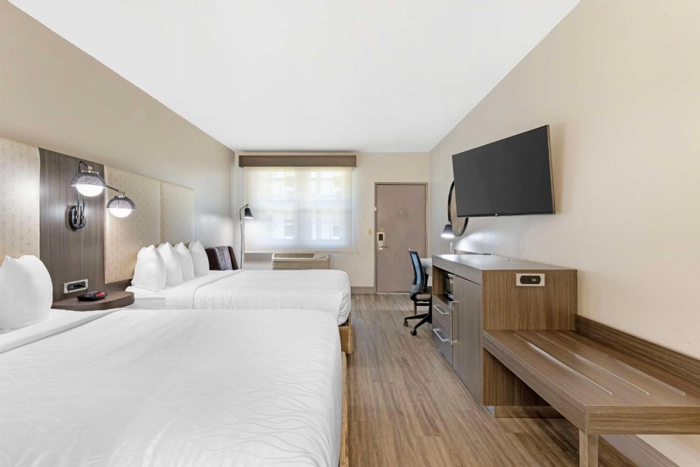 Best Western Marina State Beach